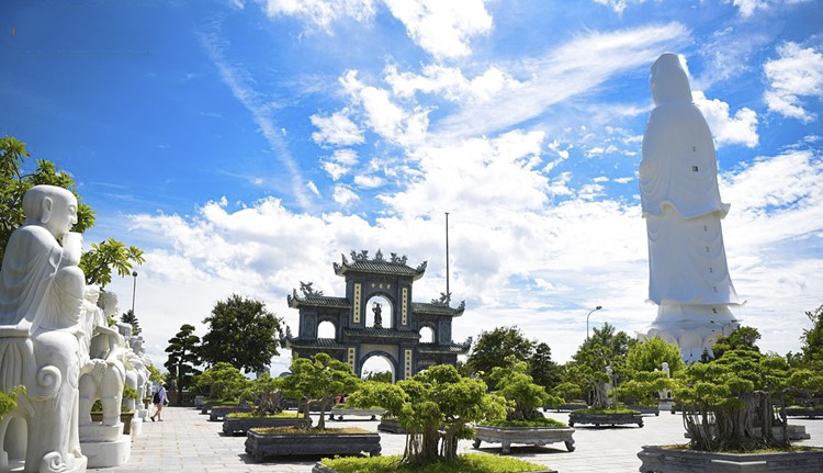 Những ngôi chùa nổi tiếng hàng đầu ở Đà Nẵng